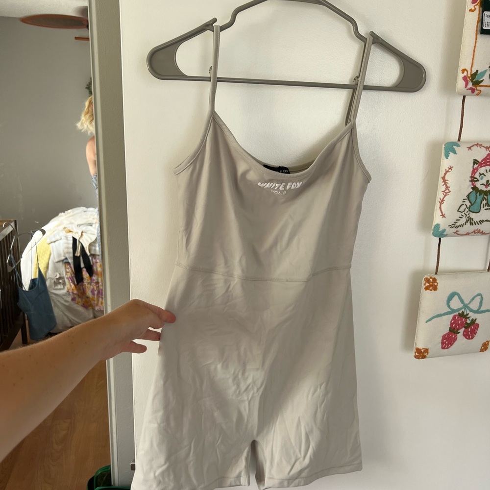 WHITE FOX onesie - Picture 6 of 13